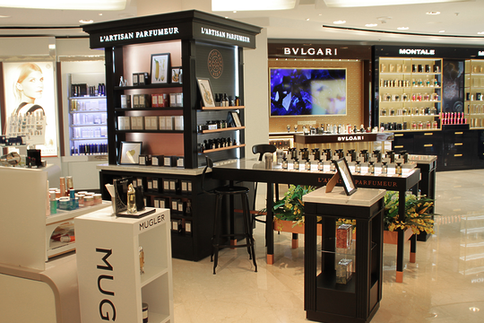 Бренд-зона L`ARTISAN PARFUMEUR