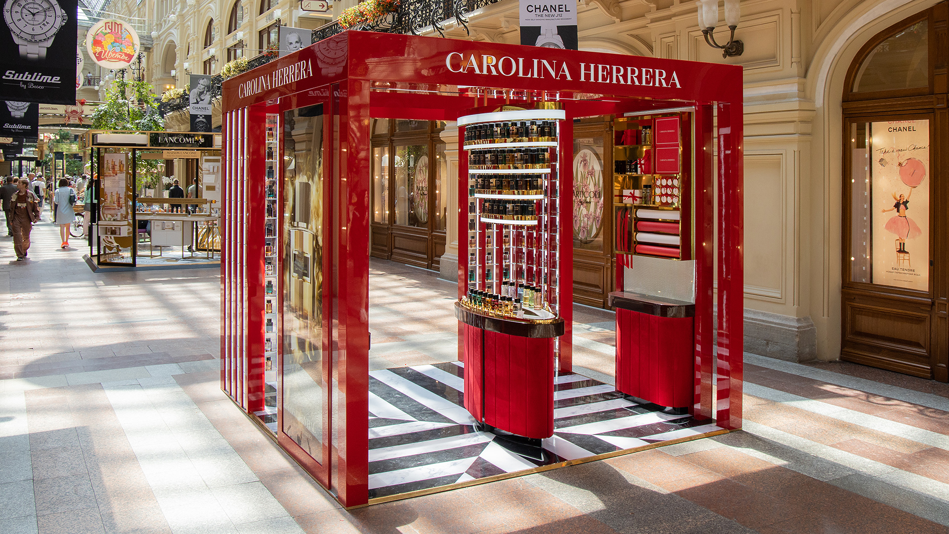 Промо-зона CAROLINA HERRERA