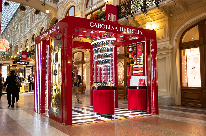 Промо-зона CAROLINA HERRERA